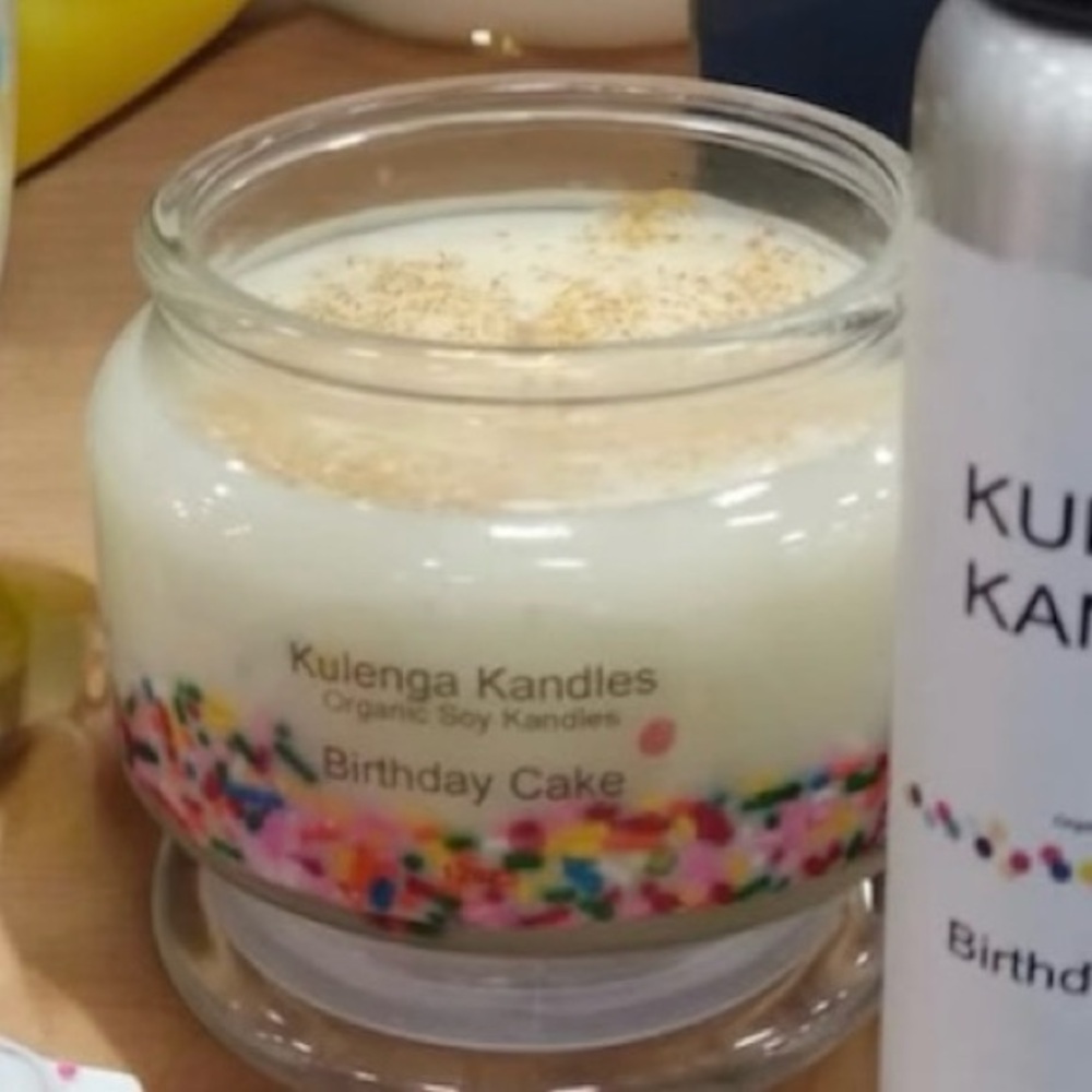 %100 SOY KANDLES
